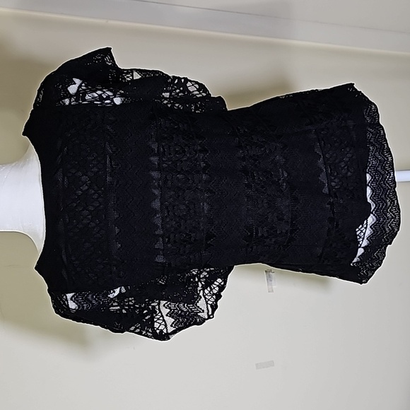 Elle Women's Cap Sleeves Pullover Top Size Extra Sm - Picture 6 of 8